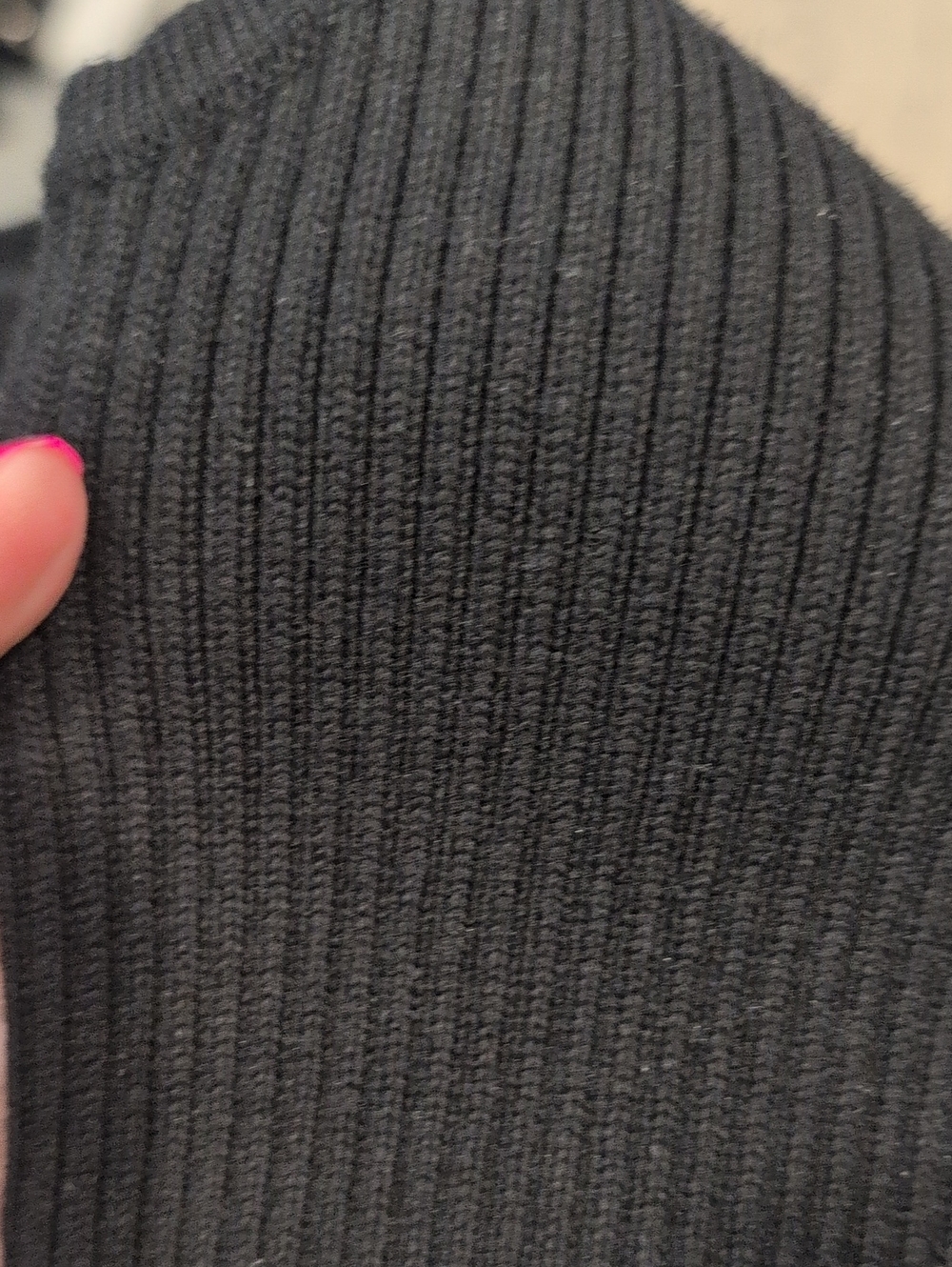 Fear of God Essentials logo-patch ribbed Knit crop top Black Like New - Picture 9 of 10
